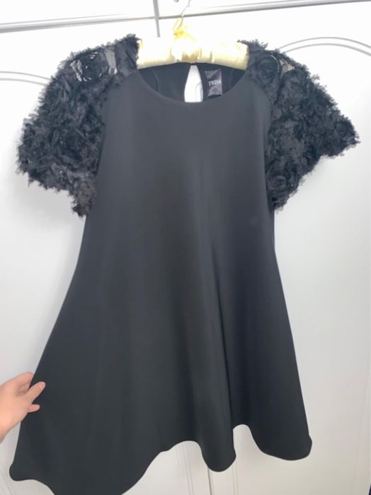 Проажа красивых платьев