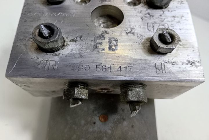 Pompa ABS 90581417 Opel Astra G