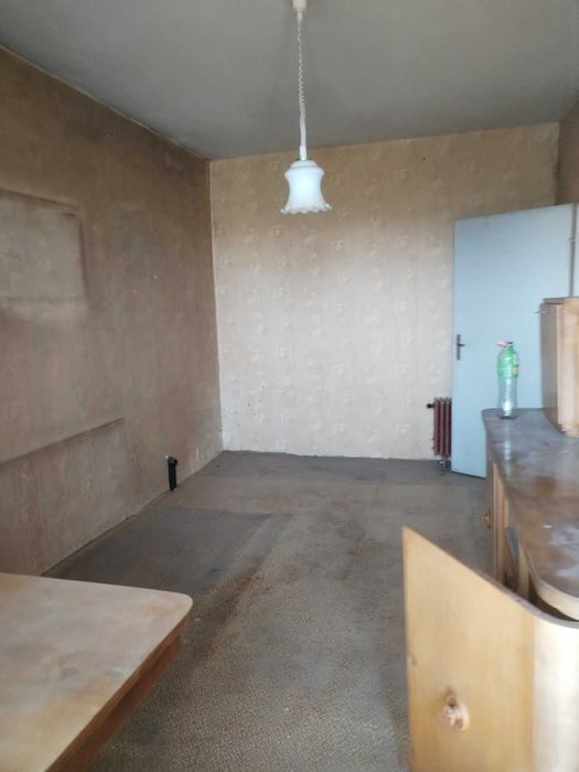 Продава се Тристаен апартамент в София, Хаджи Димитър - 84 кв.м за 1965 €/кв.м - Снимка #2