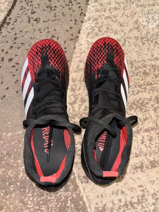 Adidas Predator – почти нови!

Продавам оригинални Adidas Predator, об