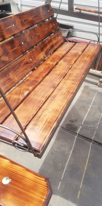 Продам качелю садовую.