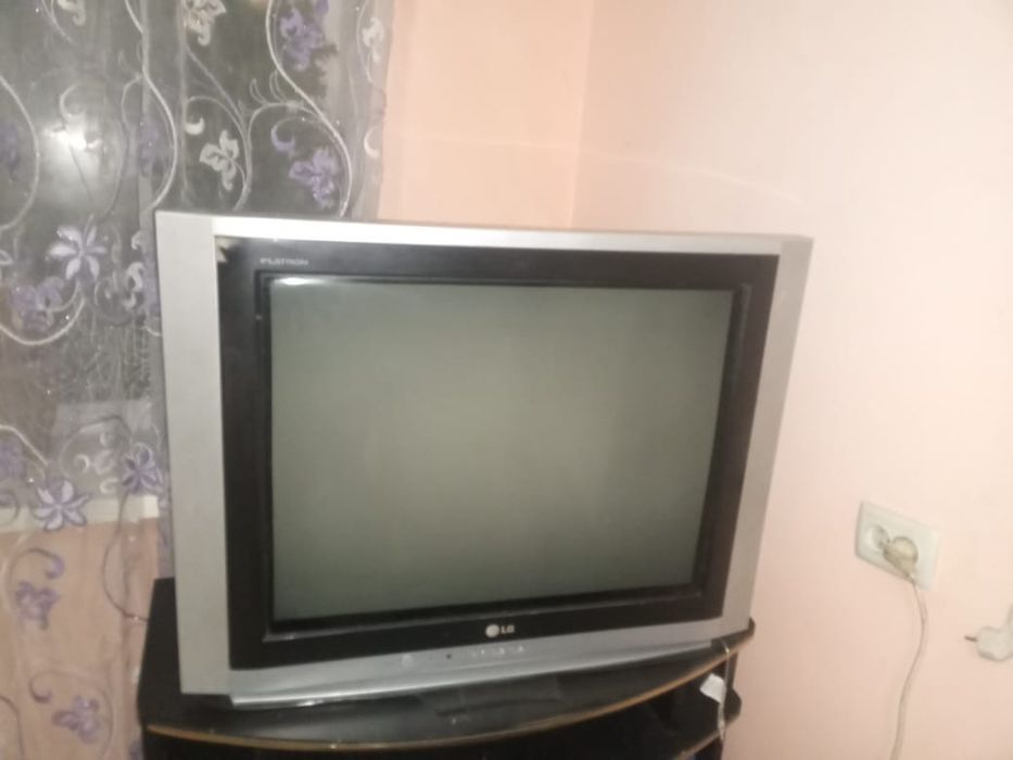 Продам телевизор рабочий