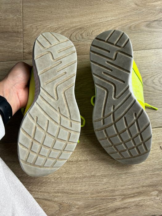 Bench маратонки (37.5-38)