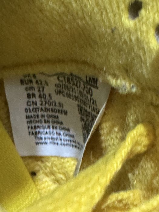 Nike Air Jordan 4 lightning