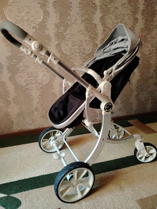 Yosh bolalar kalyaskasi sifatli kup ishlatilmagan xamma narsasi