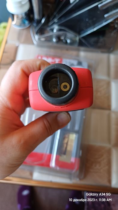 Продаётся новый цифровой тахометр.