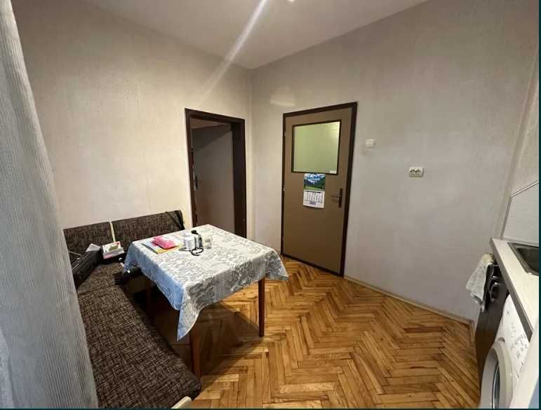 Продава се Четиристаен апартамент в Варна, Трошево - 96 кв.м за 1667 €/кв.м - Снимка #12