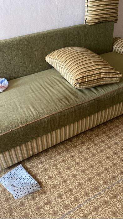 Диван ,два кресла