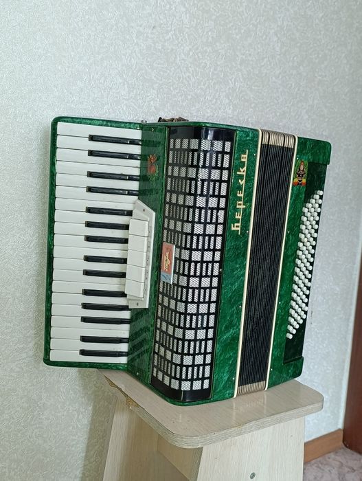 Продам музыкальные инструменты