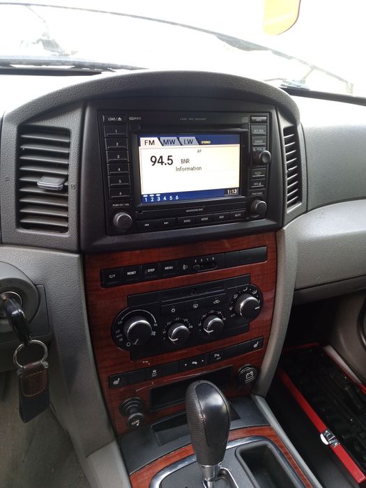 Jeep grand cherokee на части