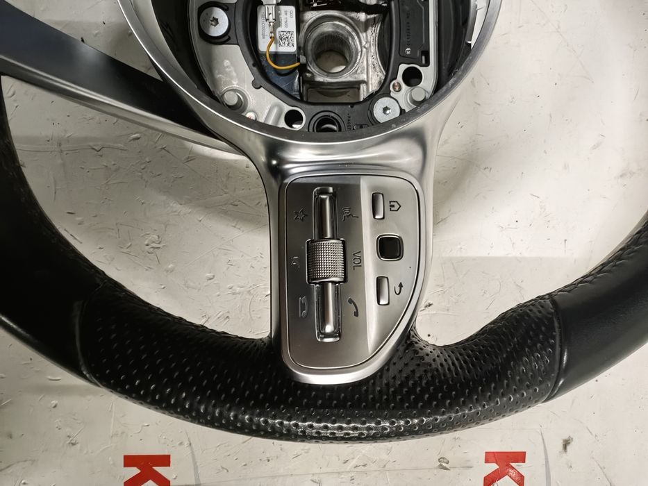 Волан и еърбег за Mercedes W253 GLC / Мерцедес W253 GLC 2019