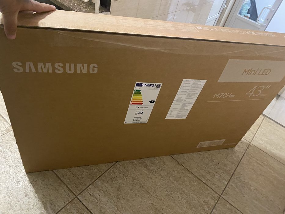 Televizor Samsung 43" 43M70H Mini LED UHD 4K Al Smart Tv
