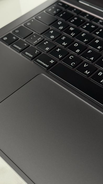 MacBook Air 13″  М1, 16 GB RAM / 256 GB SSD