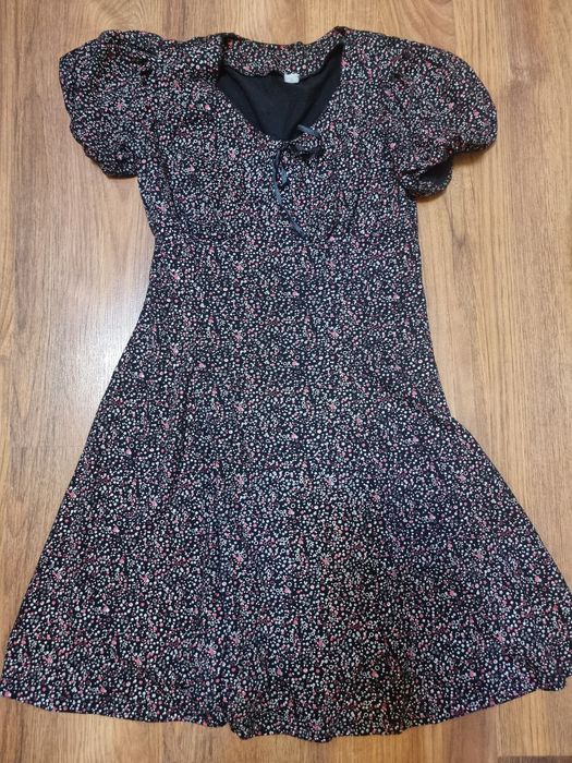 Продам пакет женских вещей