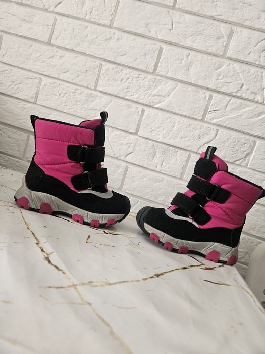 Зимние детские сапожки