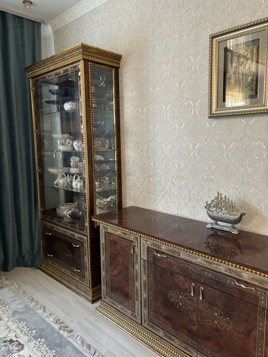 Продается сервант в отличном состоянии!