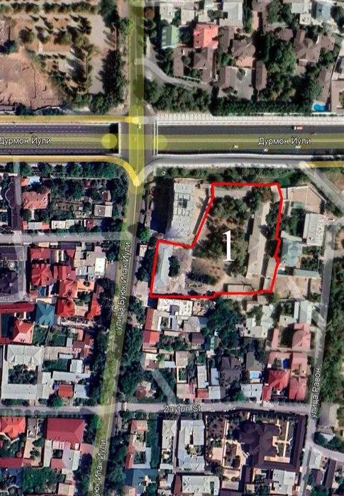 Чойхона Салом 82 соток вдоль дороги