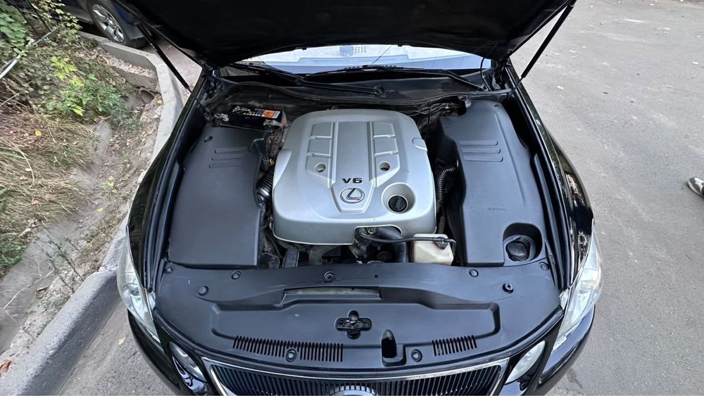 Продам Lexus GS 300 торг есть