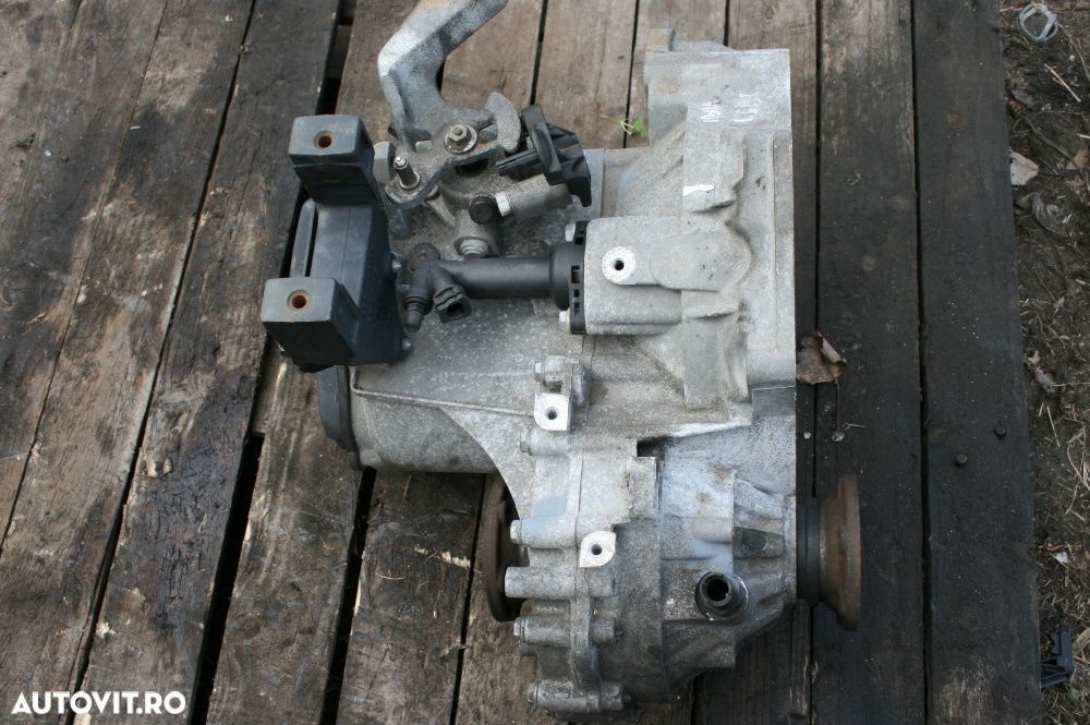 Cutie Viteze Seat Ibiza Vw Polo Audi A1 1.6 Tdi Euro 5 CAY 5+1 Viteze