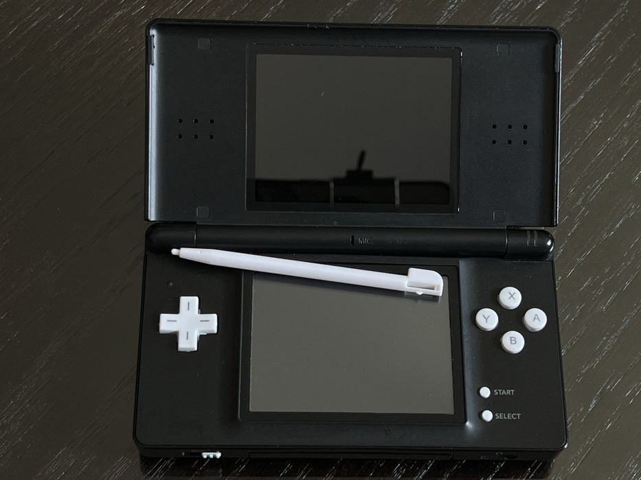 Nintendo DSLite R4 card