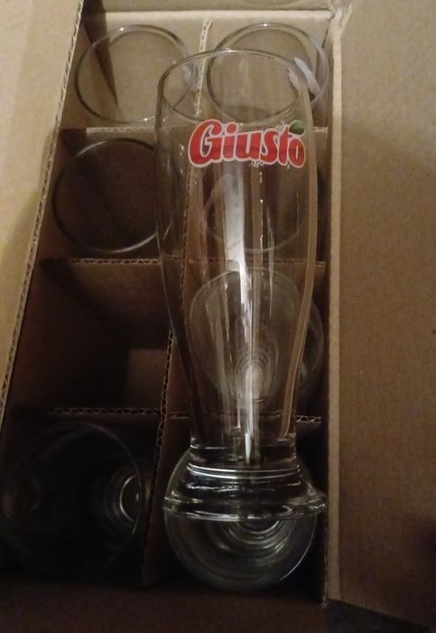 Pahare și Halbe 5 lei bucata