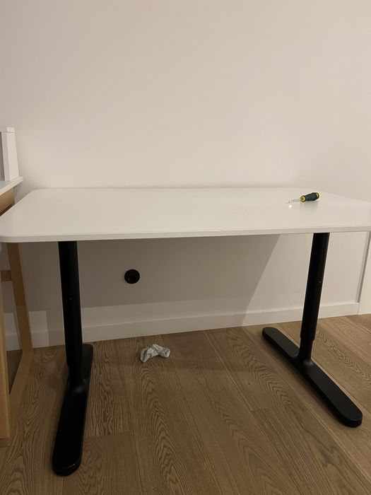 Продам письменный стол детский