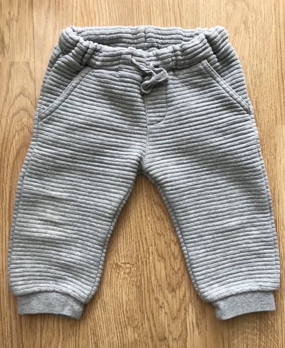 Маркови дрехи 6-12м. Изключително запазени.