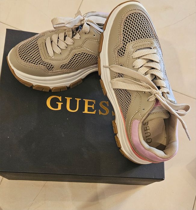 Маратонки Guess 36 номер