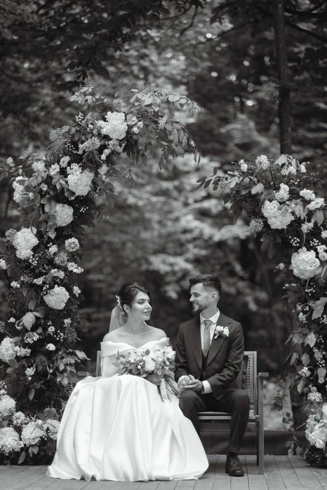 Fotograf, documentez evenimente, realizez portrete. Educație artistică