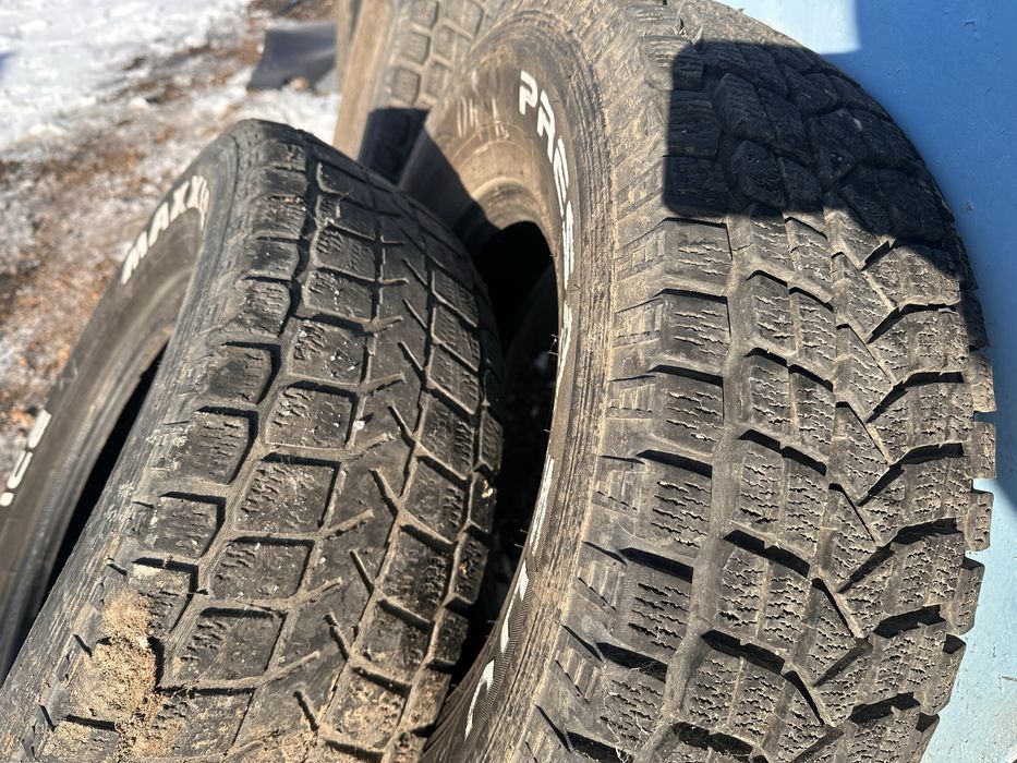 235/75/R15 Maxxis 3 шт, Belshina 1 шт