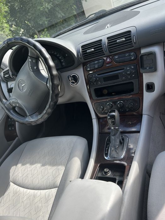 Mercedes C Class 200 cdi 2002
