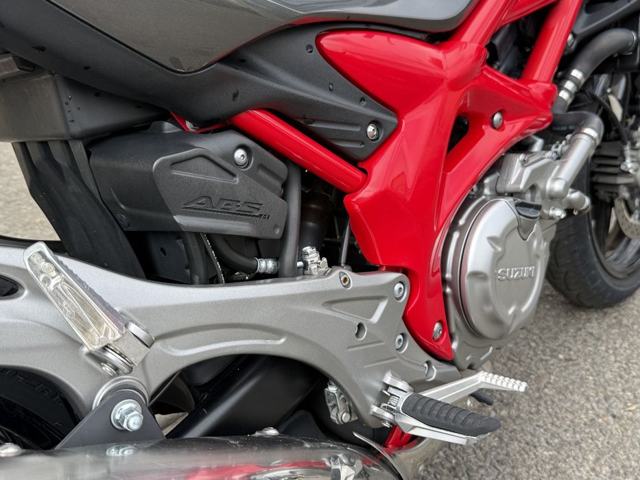 Suzuki gladius 650 abs
