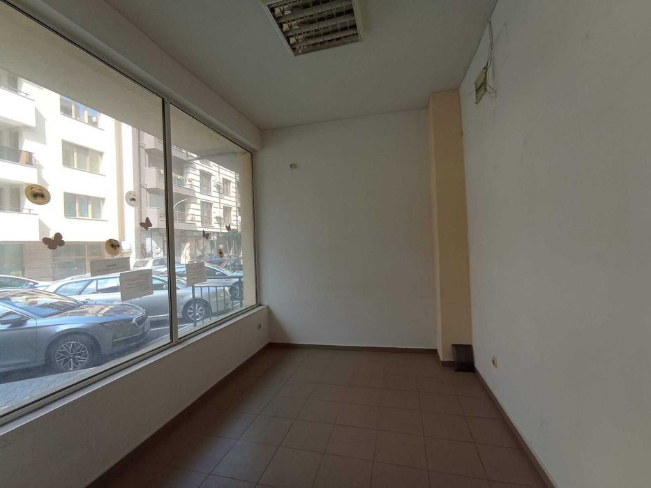 Продава се Магазин в Благоевград, Идеален център - 118 кв.м за 941 €/кв.м - Снимка #4