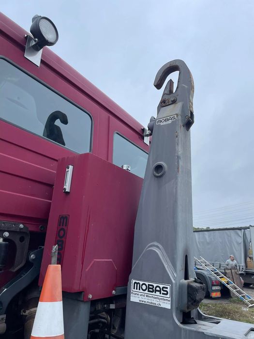 Мултилифт от четири ос (25тона)