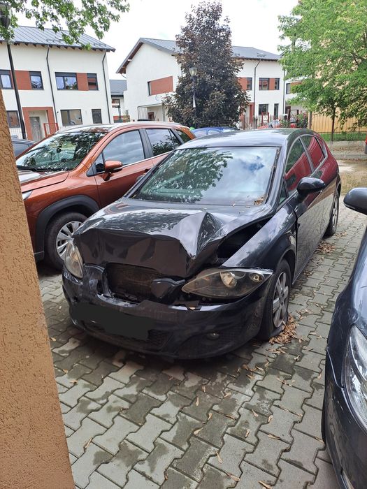 Vând Seat Leon 1.2 tsi fr, avariat