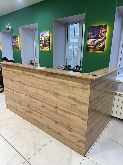 Продам ресепшен новый