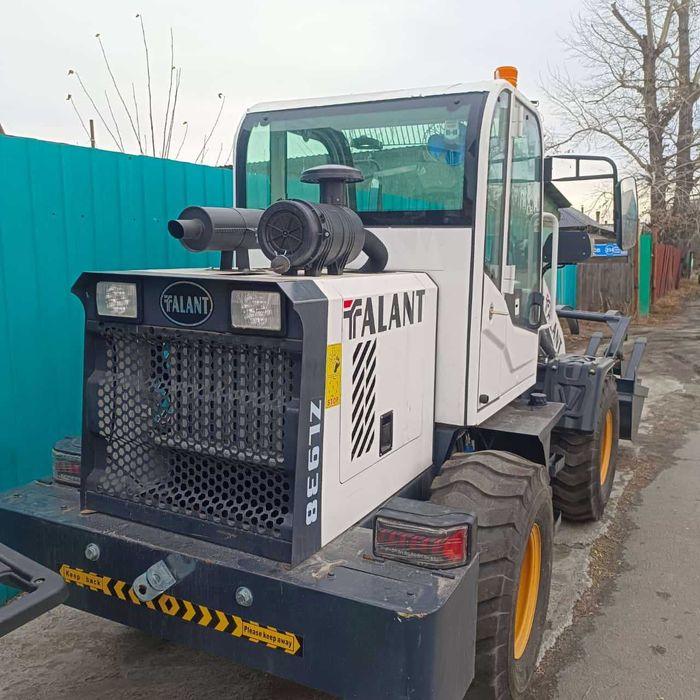 Погрузчик фронтальный Талант ZL938