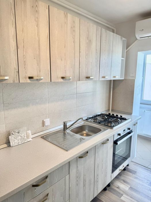 De închiriat apartament