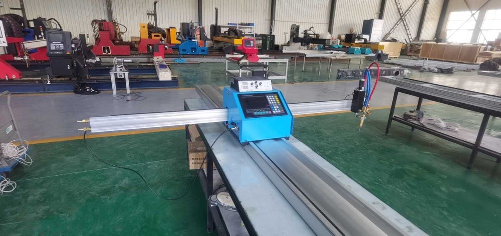 Masina CNC portabila de debitat cu plasma