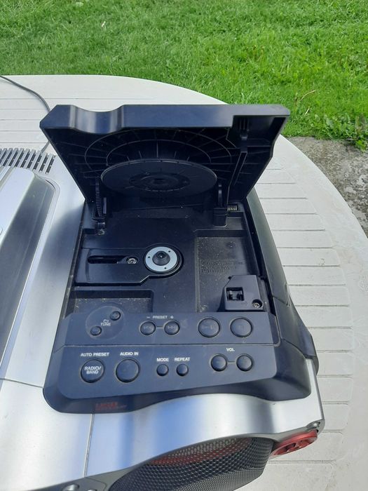 Sony Radio,casetofon,Cd,Usb