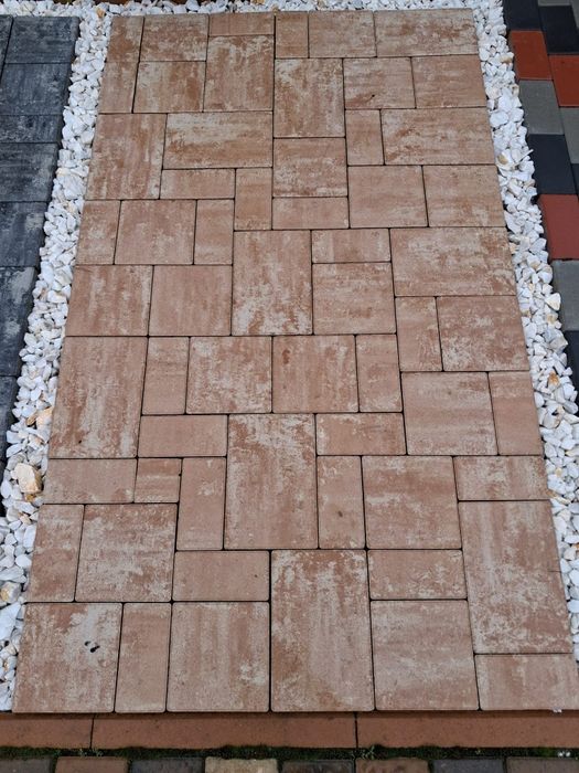 Pavaje montaj Pavele Dale beton