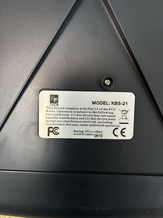 продам 2 клавиатуры в коробке