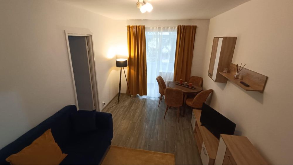 Inchiriere Apartament 2 camere, semidecomandat, etj 1/4, Salvare