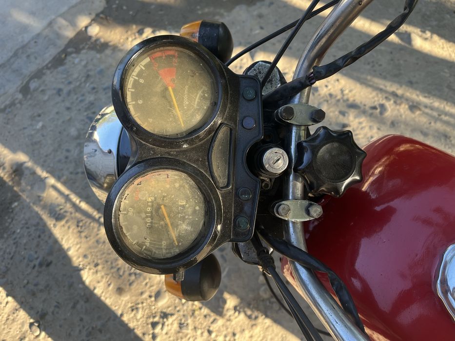 Mototsikl иж сотилади