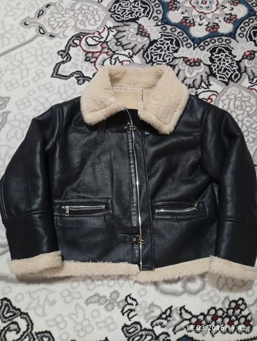 Куртка M/L  в хорошем состоянии