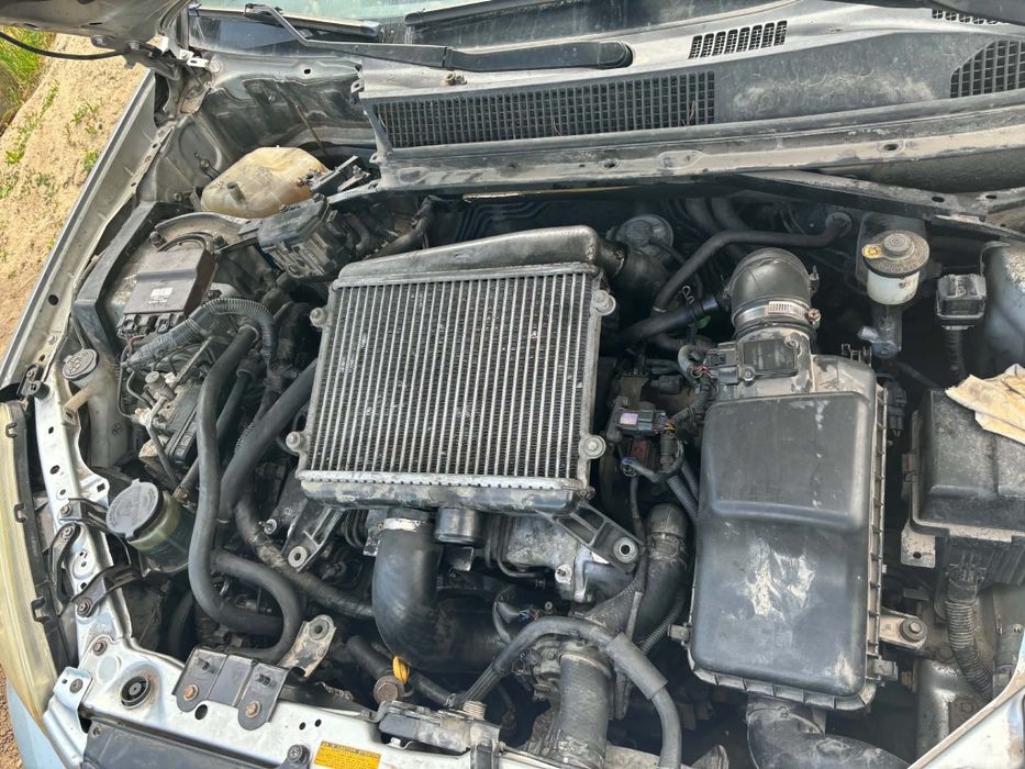 Toyota RAV4 2.0 D4D – На части или цяла