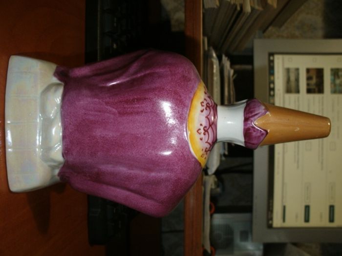 Фарфоровая статуэтка Абылай-хан