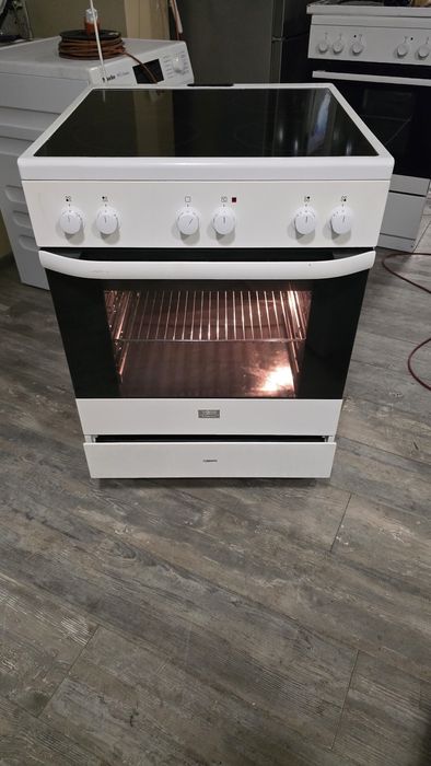 Печка Voss Electrolux