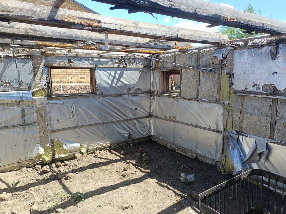 Продам сруб бани, 3.9*4.8 метра.