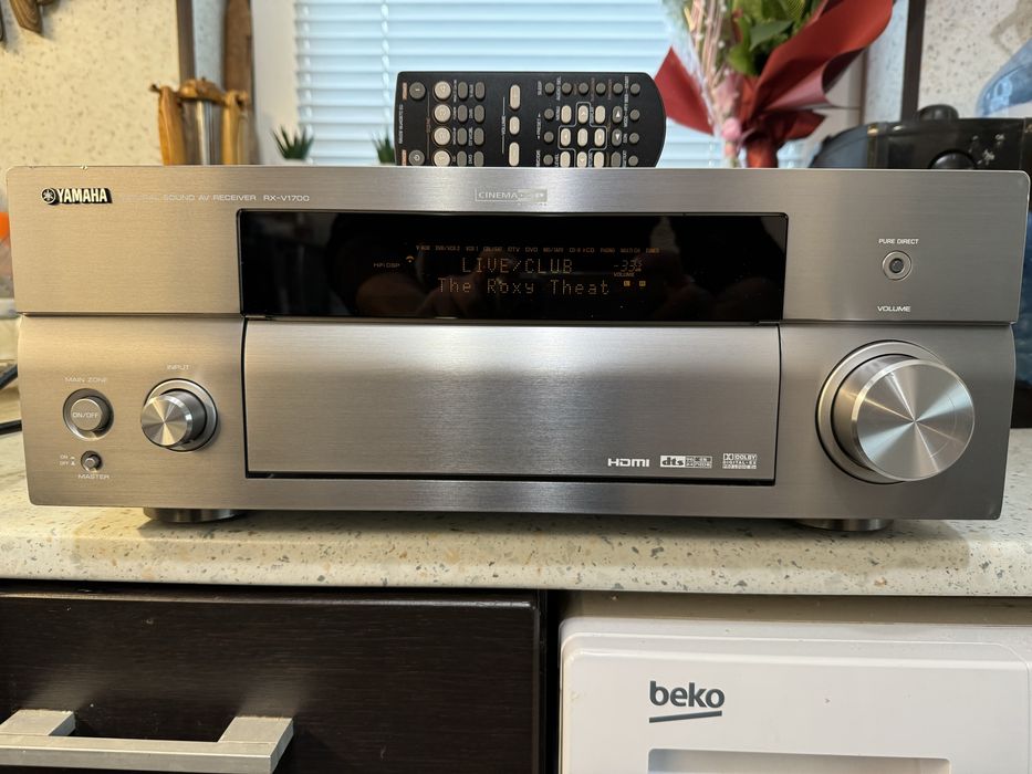 Yamaha RX-V1700 усилвател ресивър